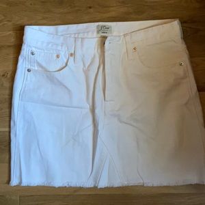 EUC JCrew white denim skirt
